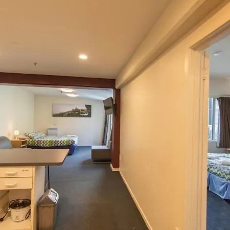 Yha Queenstown Central-2
